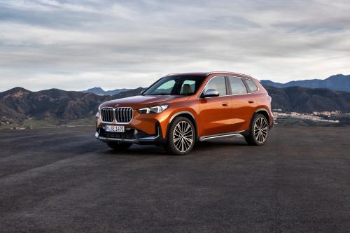 BMW X1 (2023) - picture 1 of 89