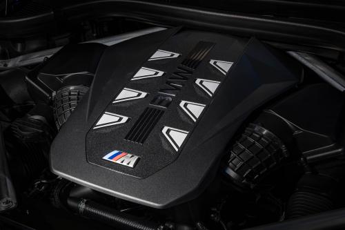 BMW X7 M60i (2023) - picture 57 of 57