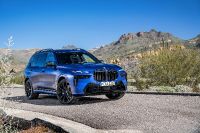 BMW X7 M60i (2023) - picture 37 of 57