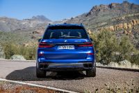 BMW X7 M60i (2023)