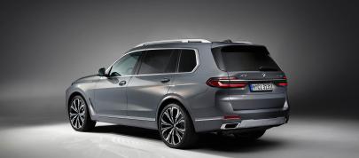 BMW X7 (2023) - picture 4 of 90