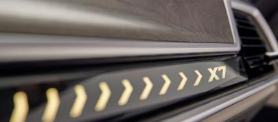 BMW X7 (2023) - picture 71 of 90