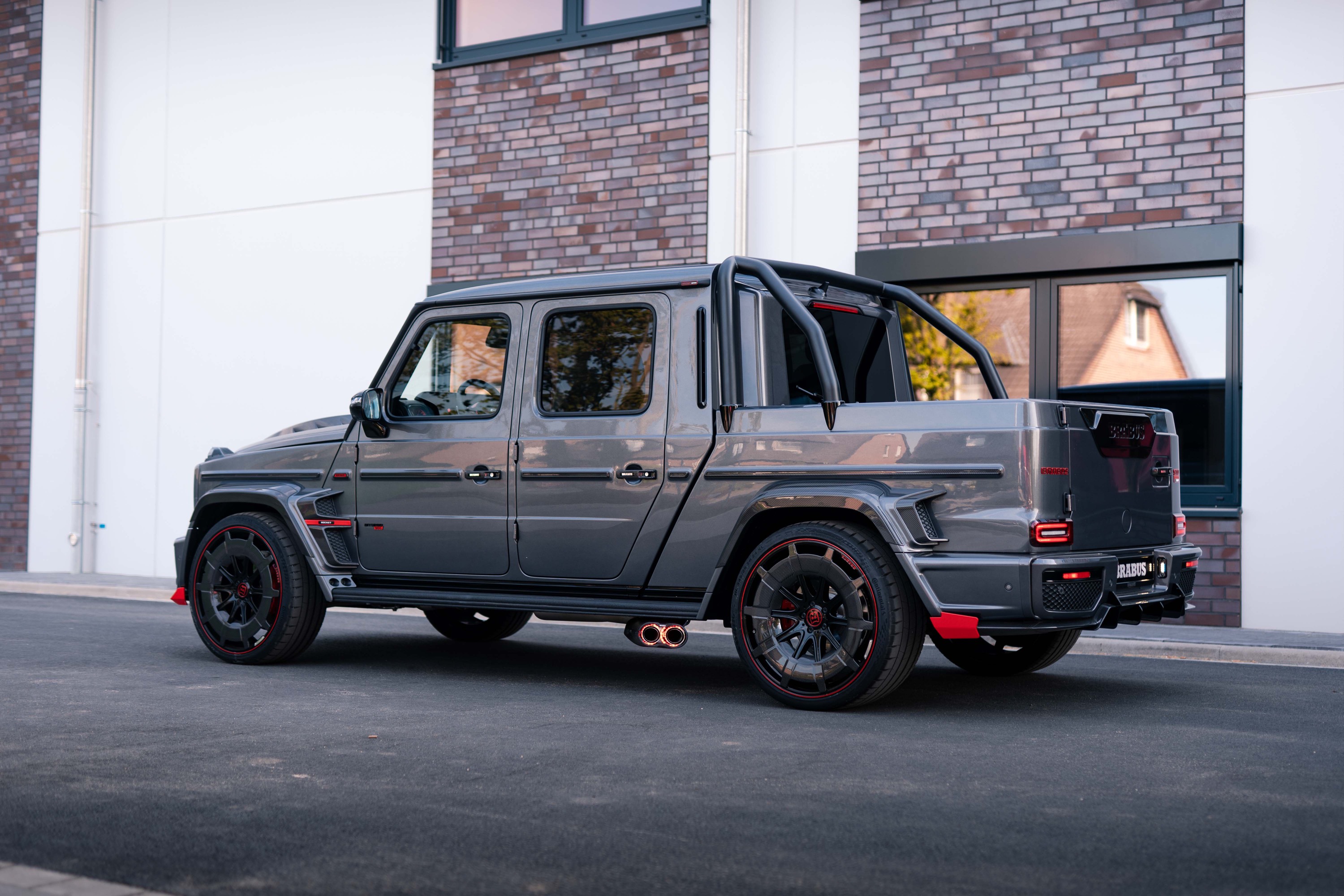 BRABUS P 900 ROCKET EDITION One of Ten