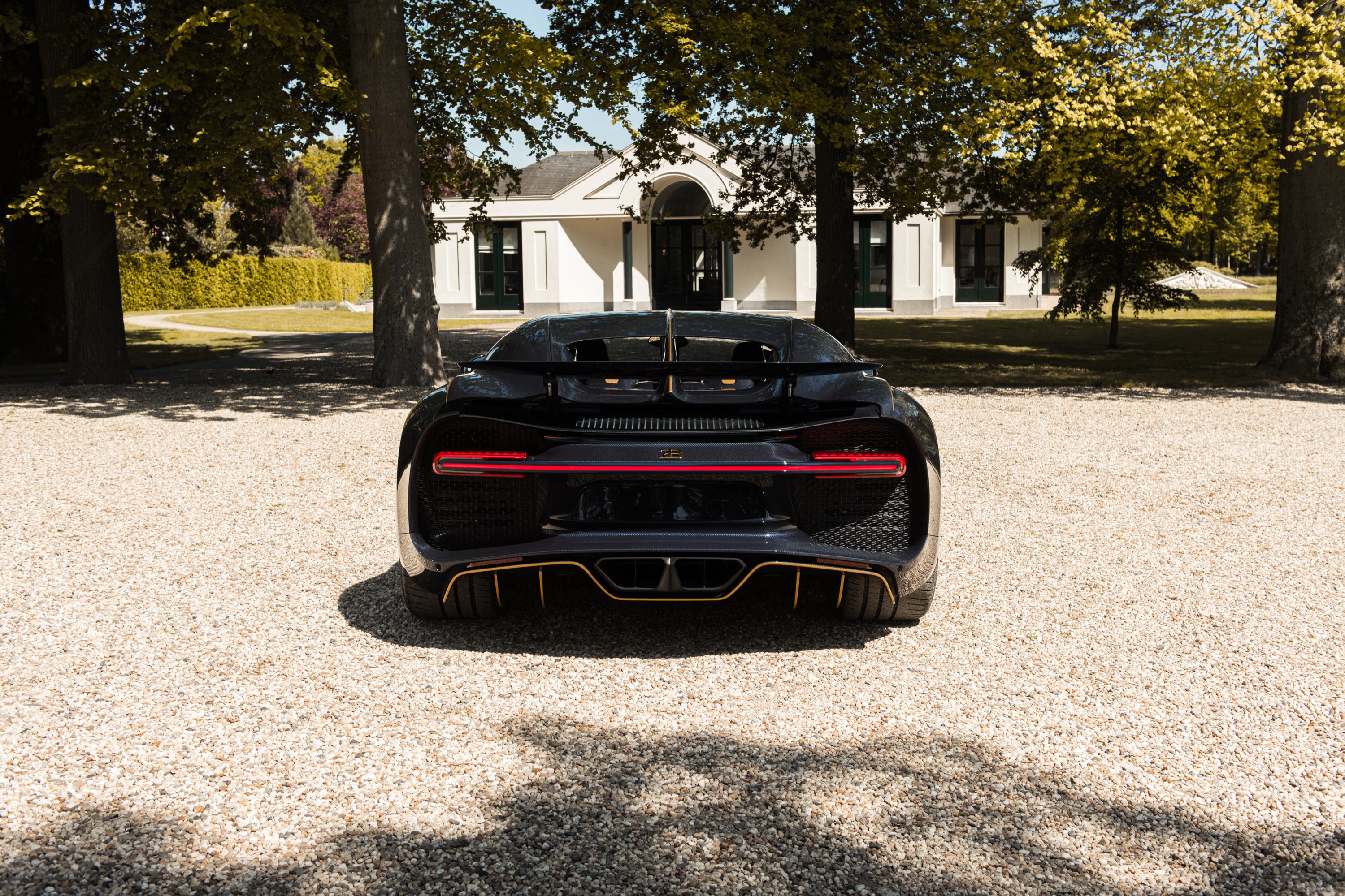 Bugatti Chiron L’Ébé