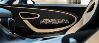 Bugatti Chiron L’Ébé (2023) - picture 12 of 17