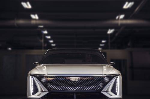 Cadillac LYRIQ (2023) - picture 1 of 23