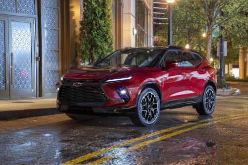 Chevrolet Blazer (2023) - picture 1 of 15