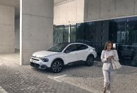 Citroen e-C4 X (2023) - picture 30 of 63