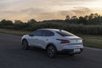 Citroen e-C4 X (2023) - picture 43 of 63