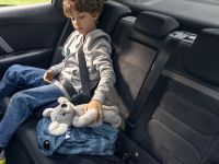 Citroen e-C4 X (2023) - picture 50 of 63