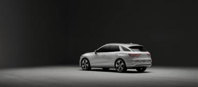 Genesis Electrified GV70 (2023) - picture 4 of 6