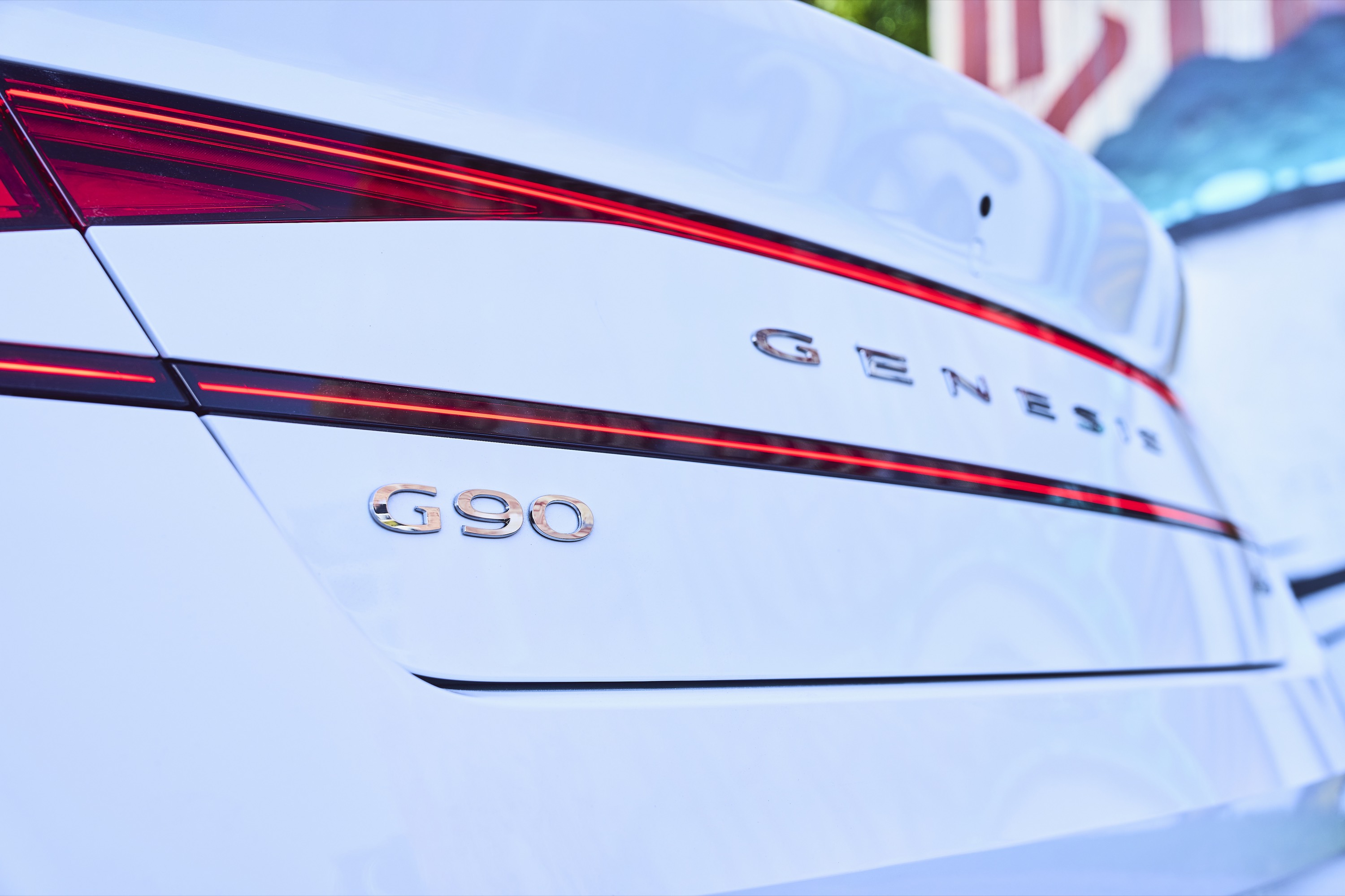 Genesis G90