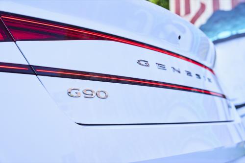 Genesis G90 (2023) - picture 49 of 84