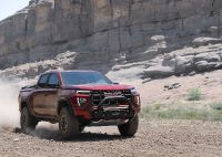 GMC Canyon (2023) - picture 19 of 66