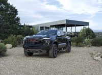 GMC Canyon (2023) - picture 46 of 66