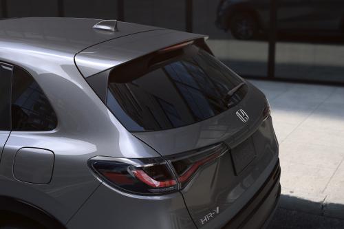 Honda HR-V (2023) - picture 32 of 54