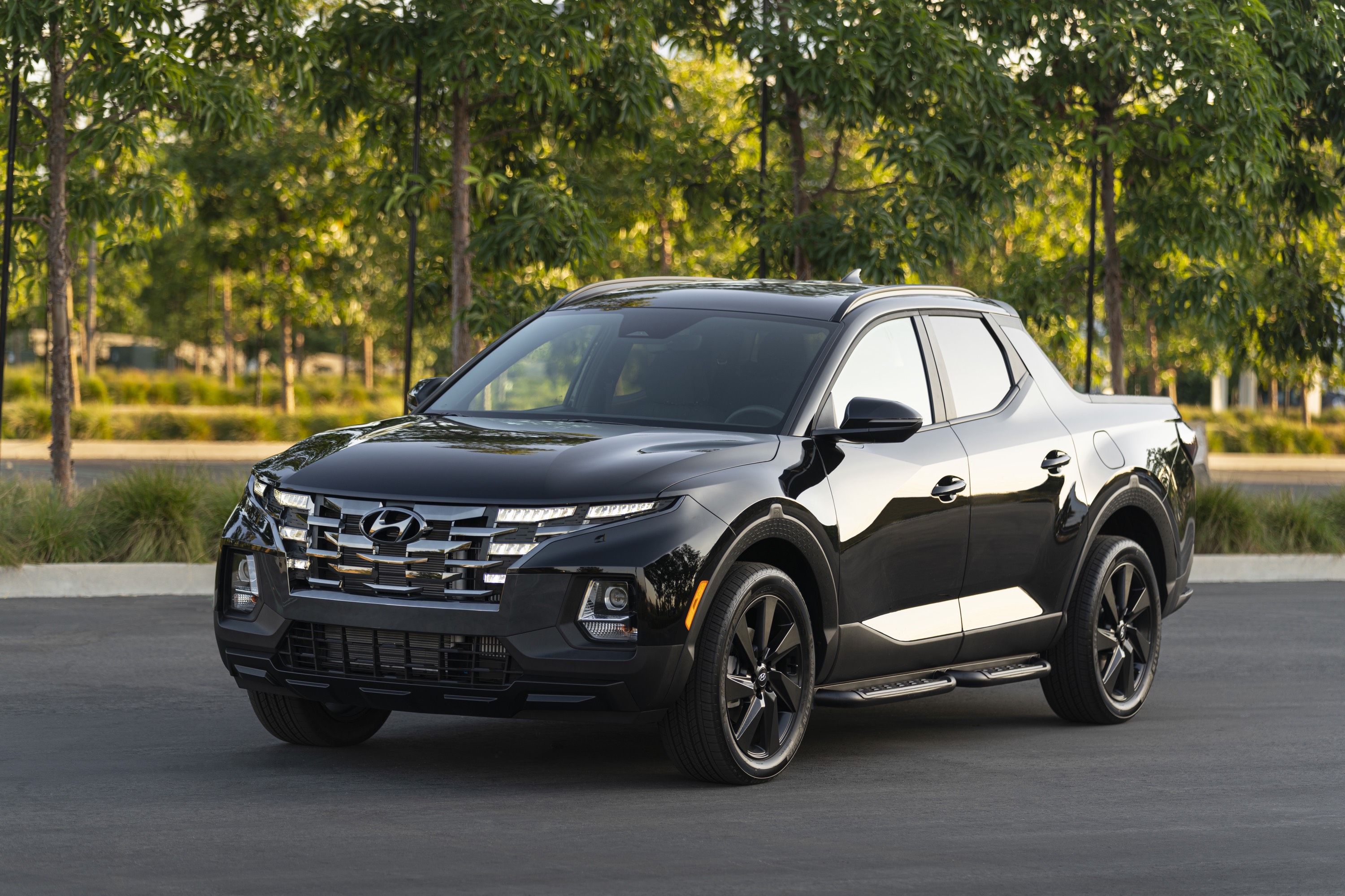 2025 Hyundai Santa Cruz Night Evie Oralee
