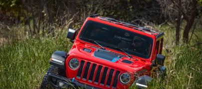 Jeep Wrangler 4xe (2023) - picture 4 of 9