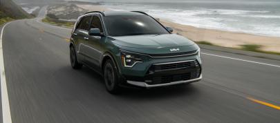 Kia Niro (2023) - picture 20 of 54