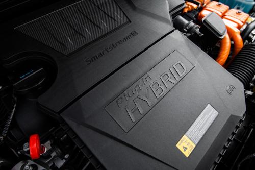 Kia Niro (2023) - picture 49 of 54