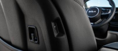 Kia Sportage Hybrid (2023) - picture 28 of 38