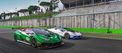 Lamborghini Huracan GT3 EVO2 (2023) - picture 4 of 31