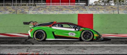 Lamborghini Huracan GT3 EVO2 (2023) - picture 12 of 31
