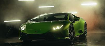 Lamborghini Huracan Tecnica (2023) - picture 28 of 52
