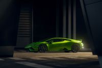 thumbnail image of 2023 Lamborghini Huracan Tecnica