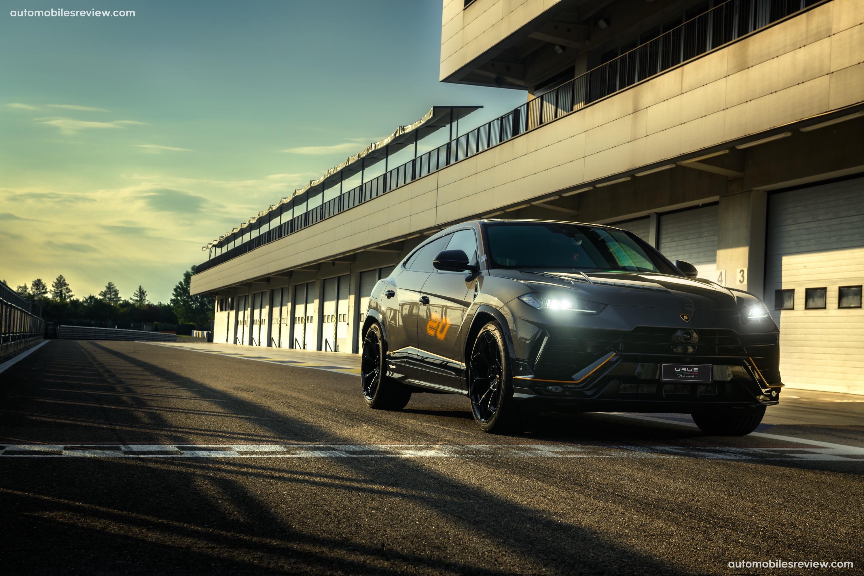 Lamborghini Urus Performante Essenza SCV12 Edition