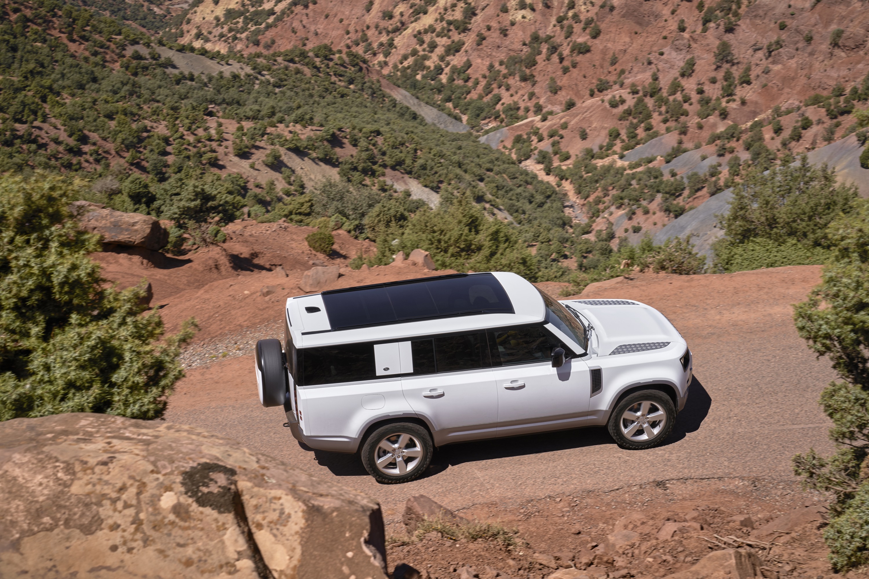 Land Rover Defender 130