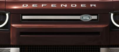 Land Rover Defender 130 (2023) - picture 20 of 36