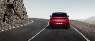 Land Rover Range Rover Sport (2023) - picture 15 of 47