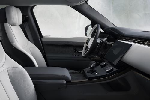 Land Rover Range Rover Sport (2023) - picture 41 of 47