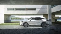 Lexus RX (2023)