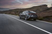 Lexus RZ 450e (2023) - picture 7 of 19