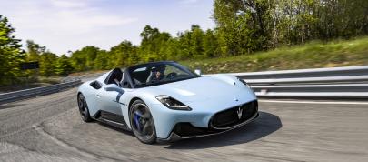 Maserati MC20 Cielo (2023) - picture 7 of 98