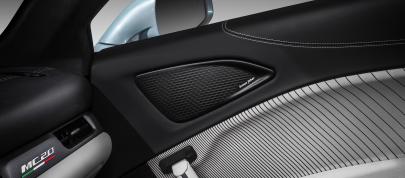 Maserati MC20 Cielo (2023) - picture 76 of 98