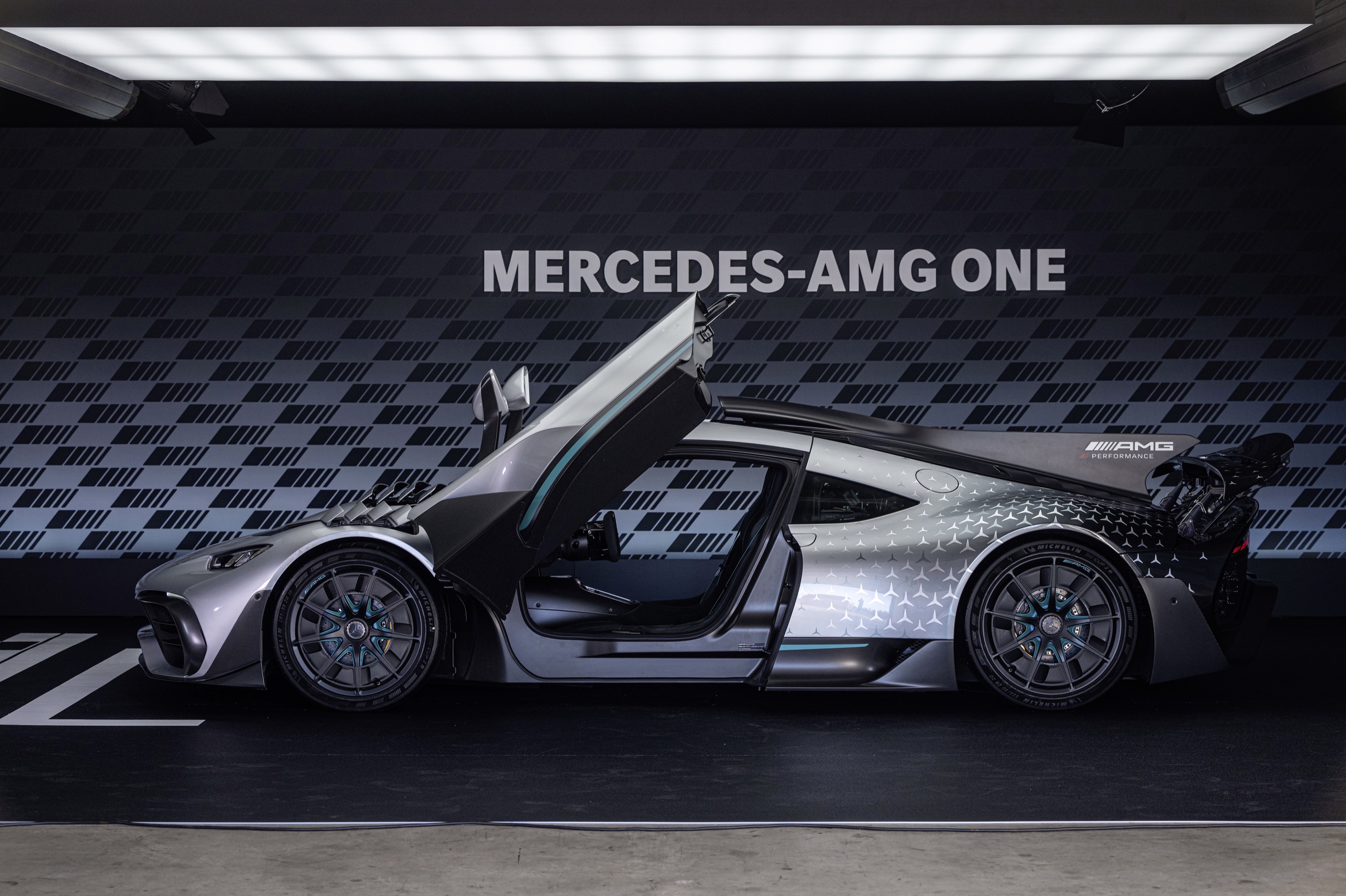 Mercedes-Benz AMG ONE