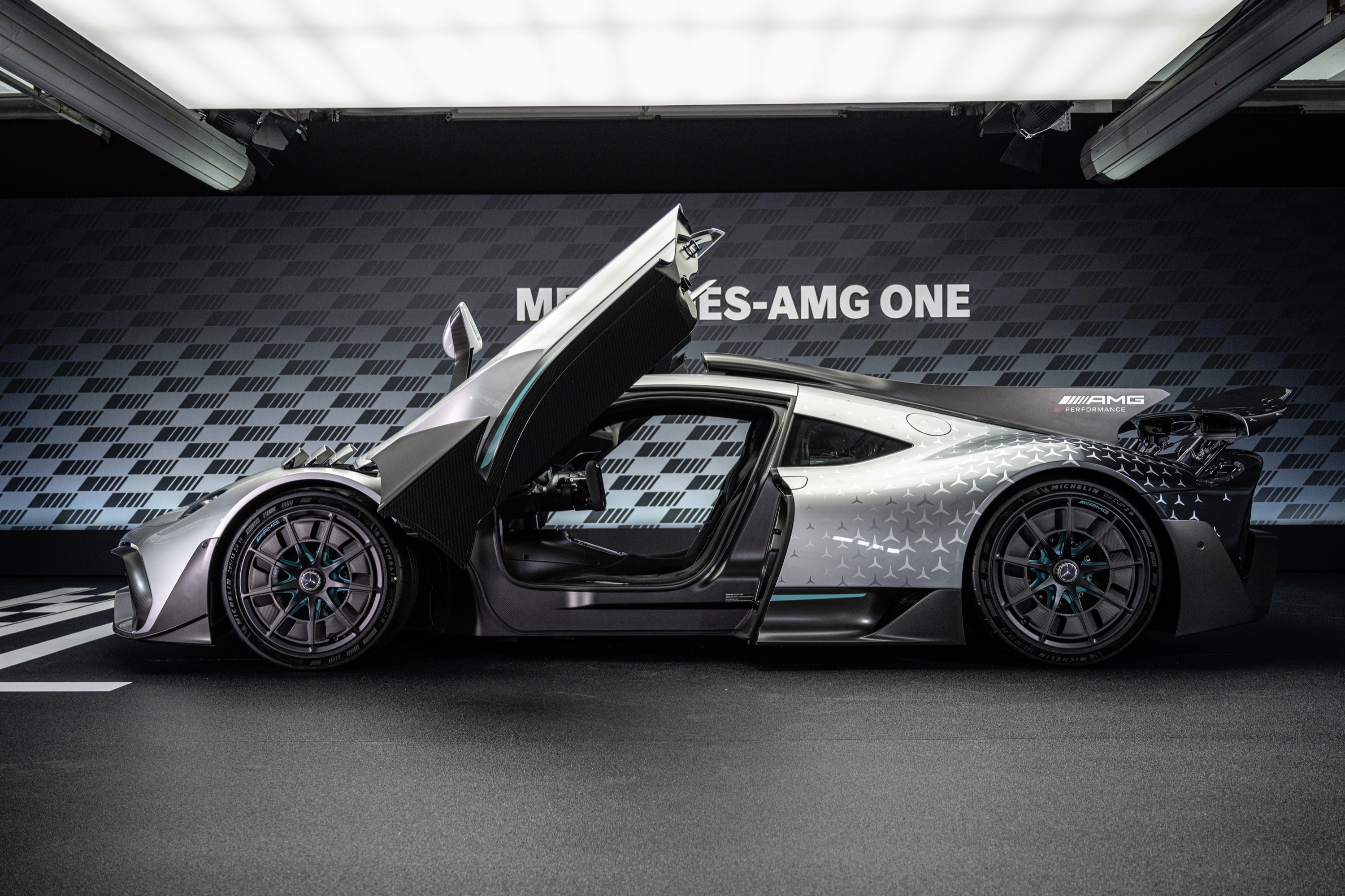 Mercedes-Benz AMG ONE