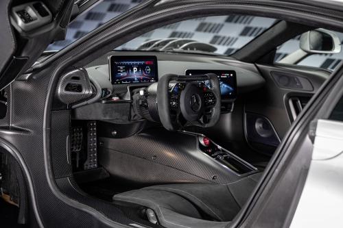 Mercedes-Benz AMG ONE (2023) - picture 57 of 78