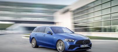 Mercedes-Benz C43 AMG Estate (2023) - picture 12 of 34
