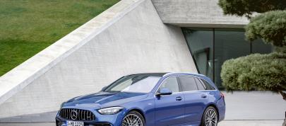 Mercedes-Benz C43 AMG Estate (2023) - picture 20 of 34