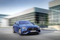 Mercedes-Benz C43 AMG Estate (2023) - picture 11 of 34