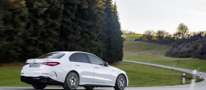 Mercedes-Benz C43 AMG (2023) - picture 4 of 28