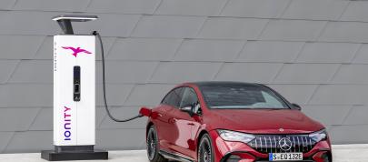 Mercedes-Benz EQE 43 AMG (2023) - picture 20 of 32