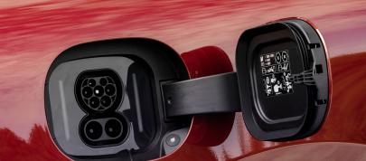 Mercedes-Benz EQE 43 AMG (2023) - picture 28 of 32