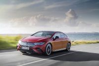 Mercedes-Benz EQE 43 AMG (2023) - picture 11 of 32