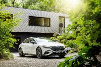 Mercedes-Benz EQE 53 AMG (2023) - picture 3 of 30