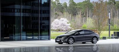 Mercedes-Benz EQE (2023) - picture 52 of 80